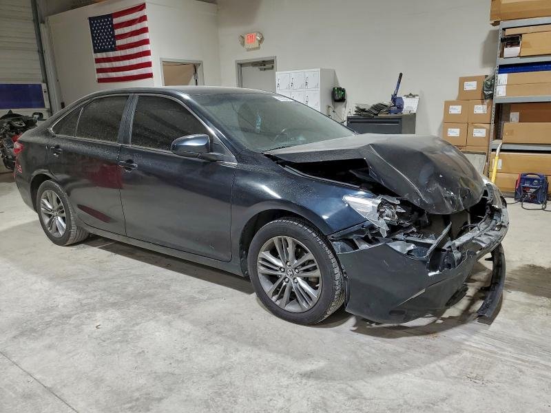 2017 Toyota Camry, LE 4