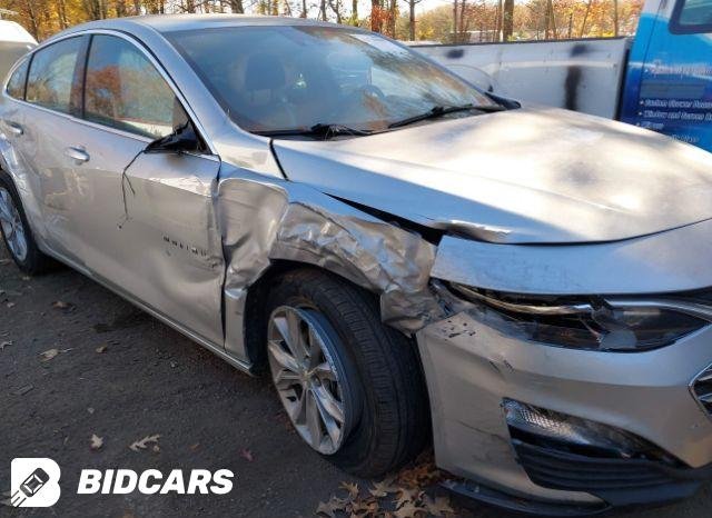 2022 Chevrolet Malibu 2