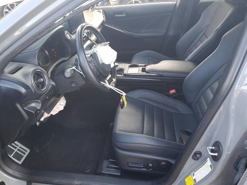 2023 Lexus IS, 350 7