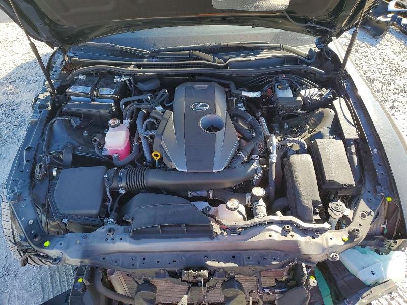 2022 Lexus IS, 300 11