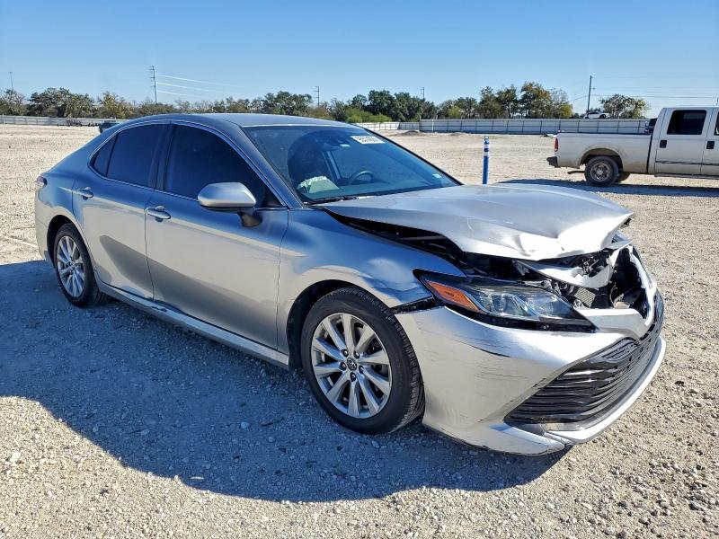 2019 Toyota Camry, L 4