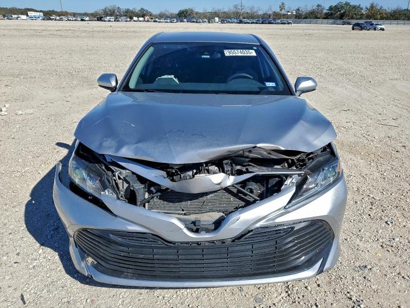 2019 Toyota Camry, L 5