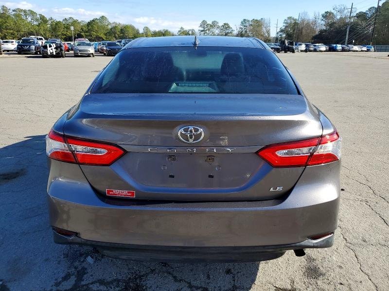 2018 Toyota Camry, L 6