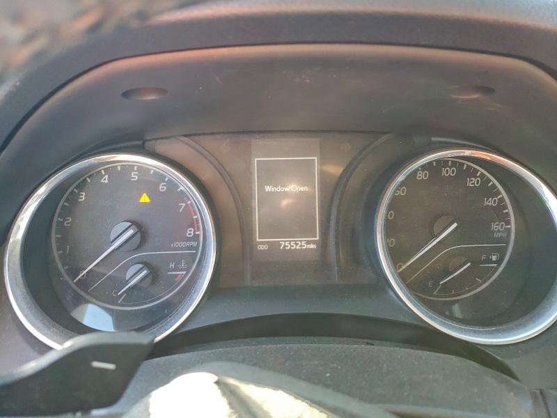 2020 Toyota Camry, SE 9