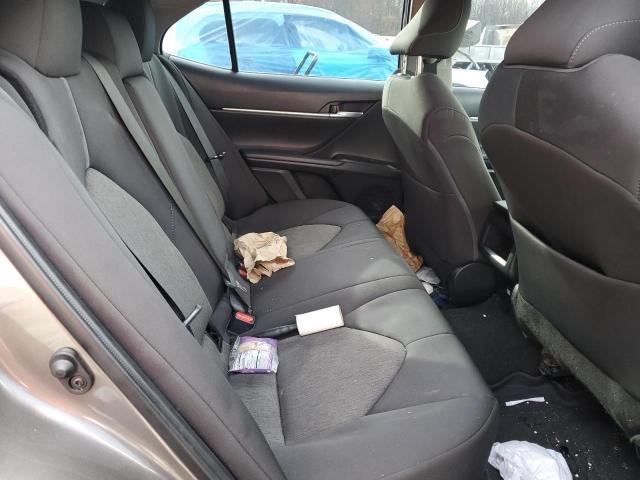 2023 Toyota Camry, LE 10