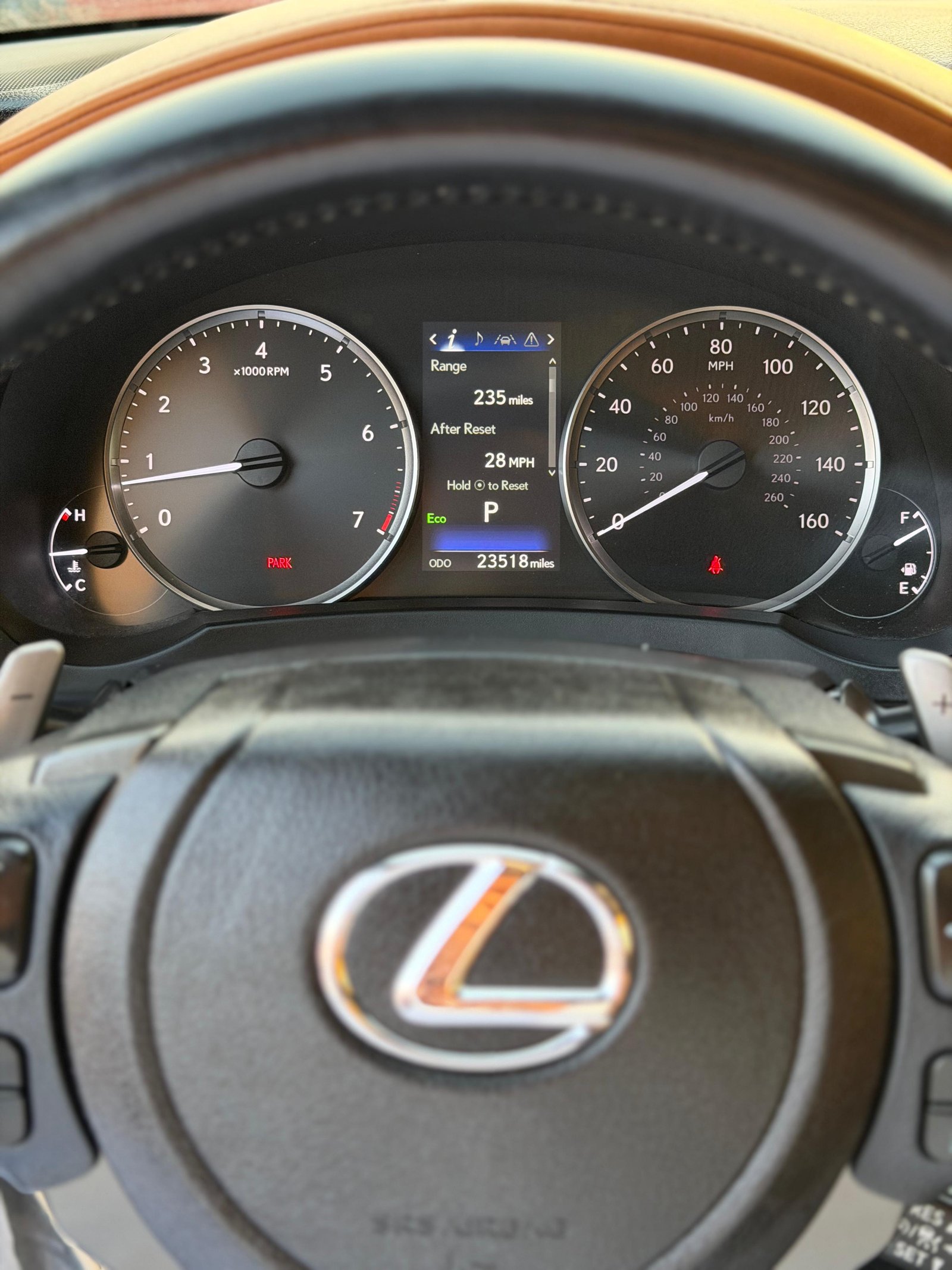 2023 Lexus IS, 300 - صورة 6