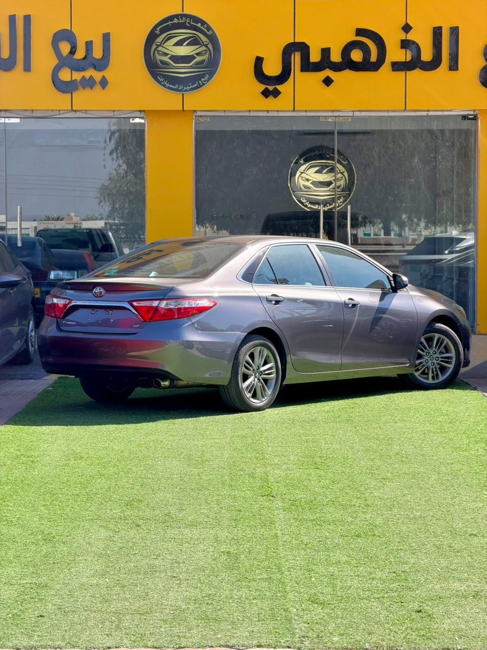 2017 Toyota Camry, SE - صورة 7