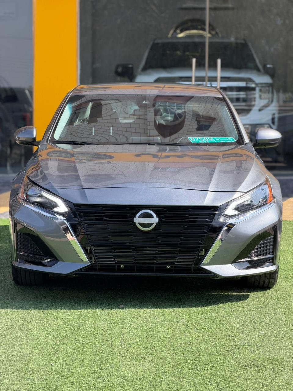 2023 Nissan Altima, SV - صورة 2