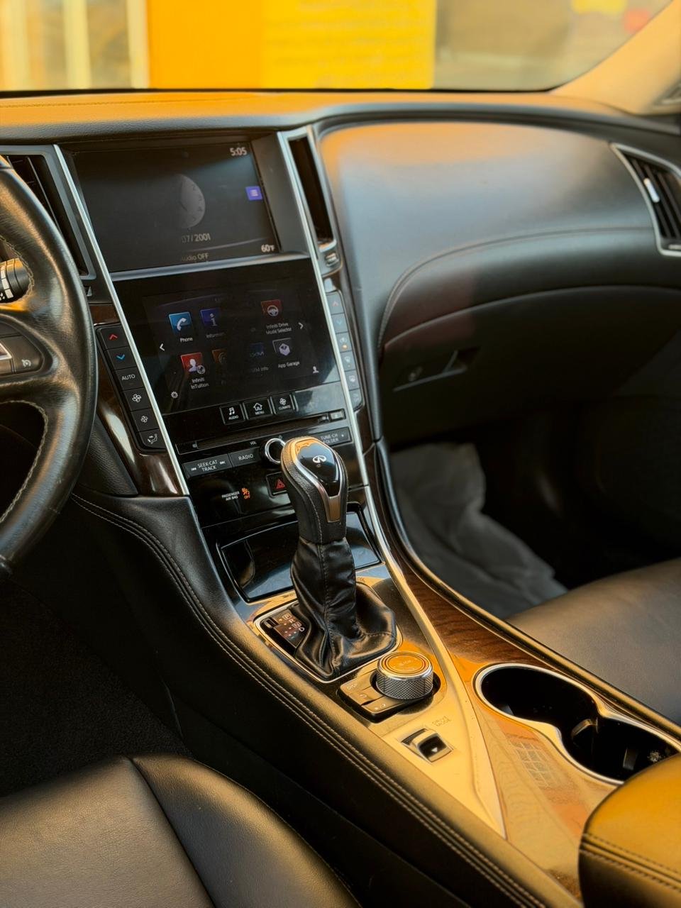 2019 Infiniti Q50 - صورة 3