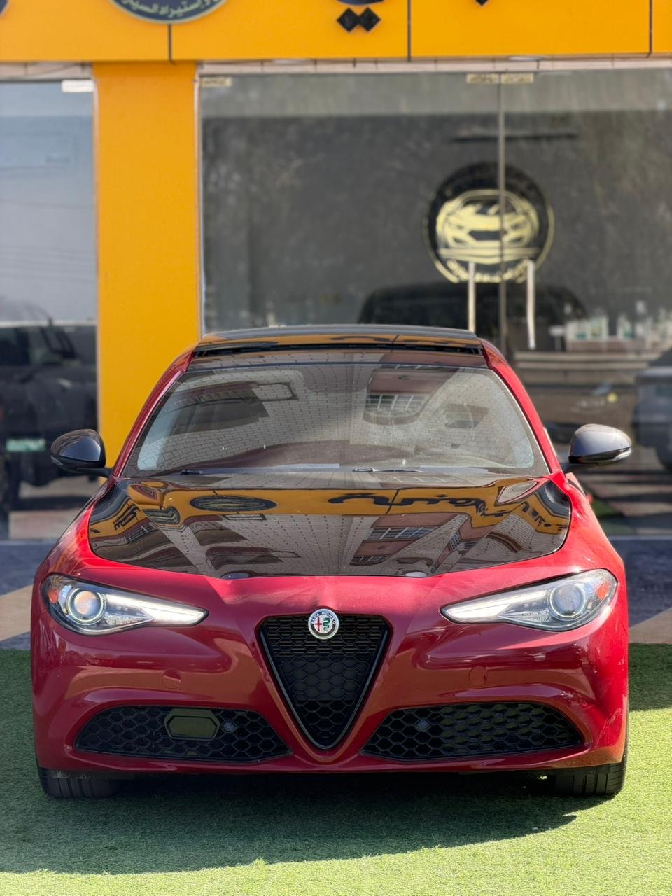 2019 Alfa Romeo Giulia, - صورة 4