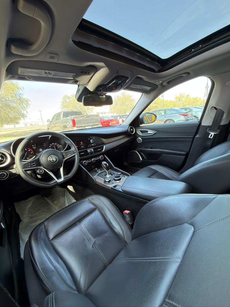2019 Alfa Romeo Giulia, - صورة 8