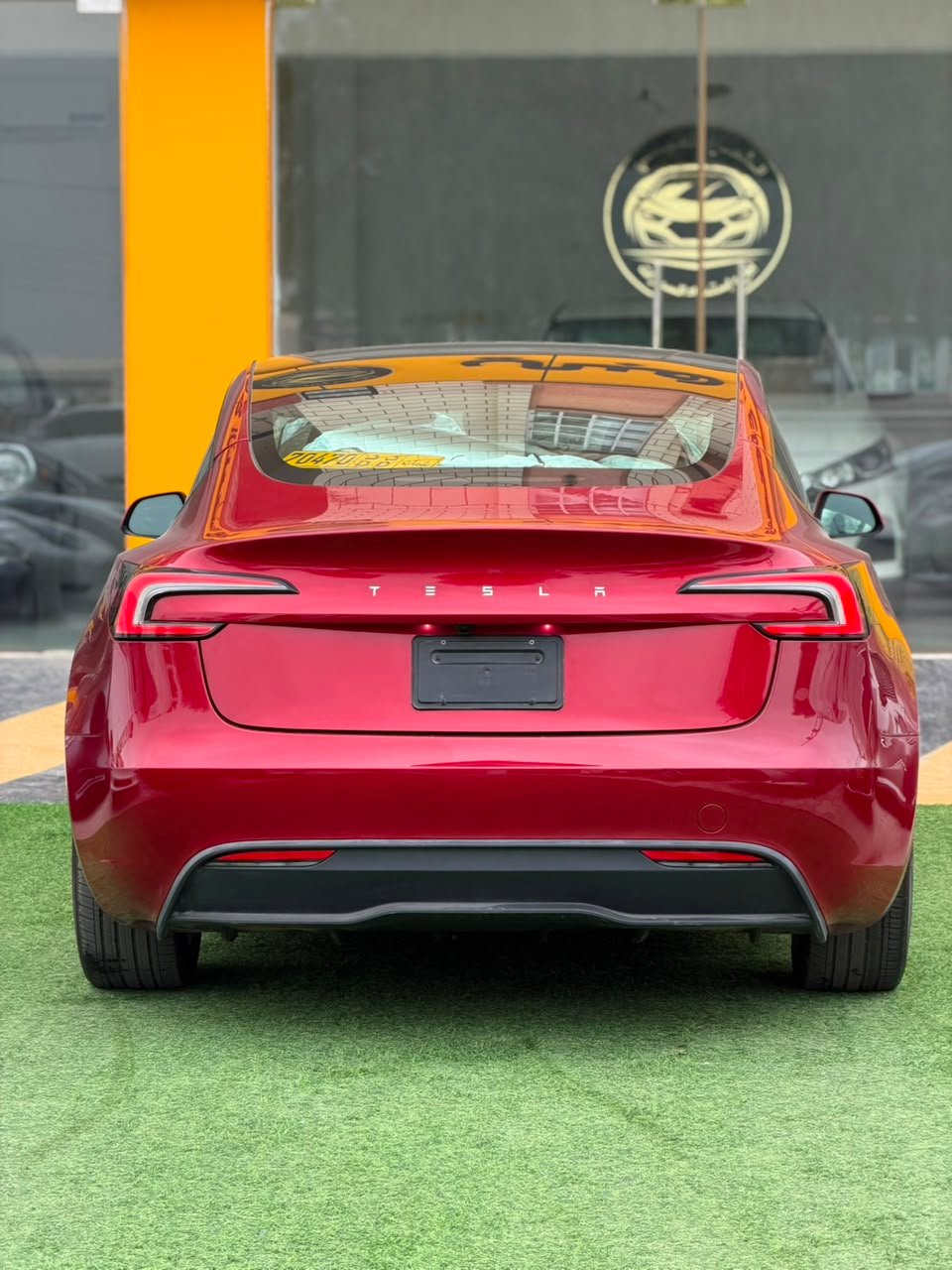 2025 Tesla MODEL 3 - صورة 13