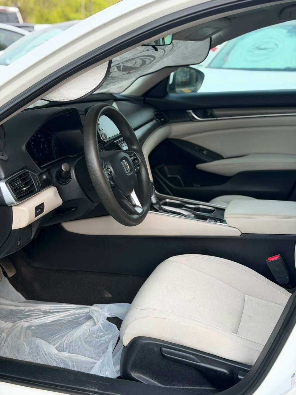 2018 Honda Accord, LX - صورة 4
