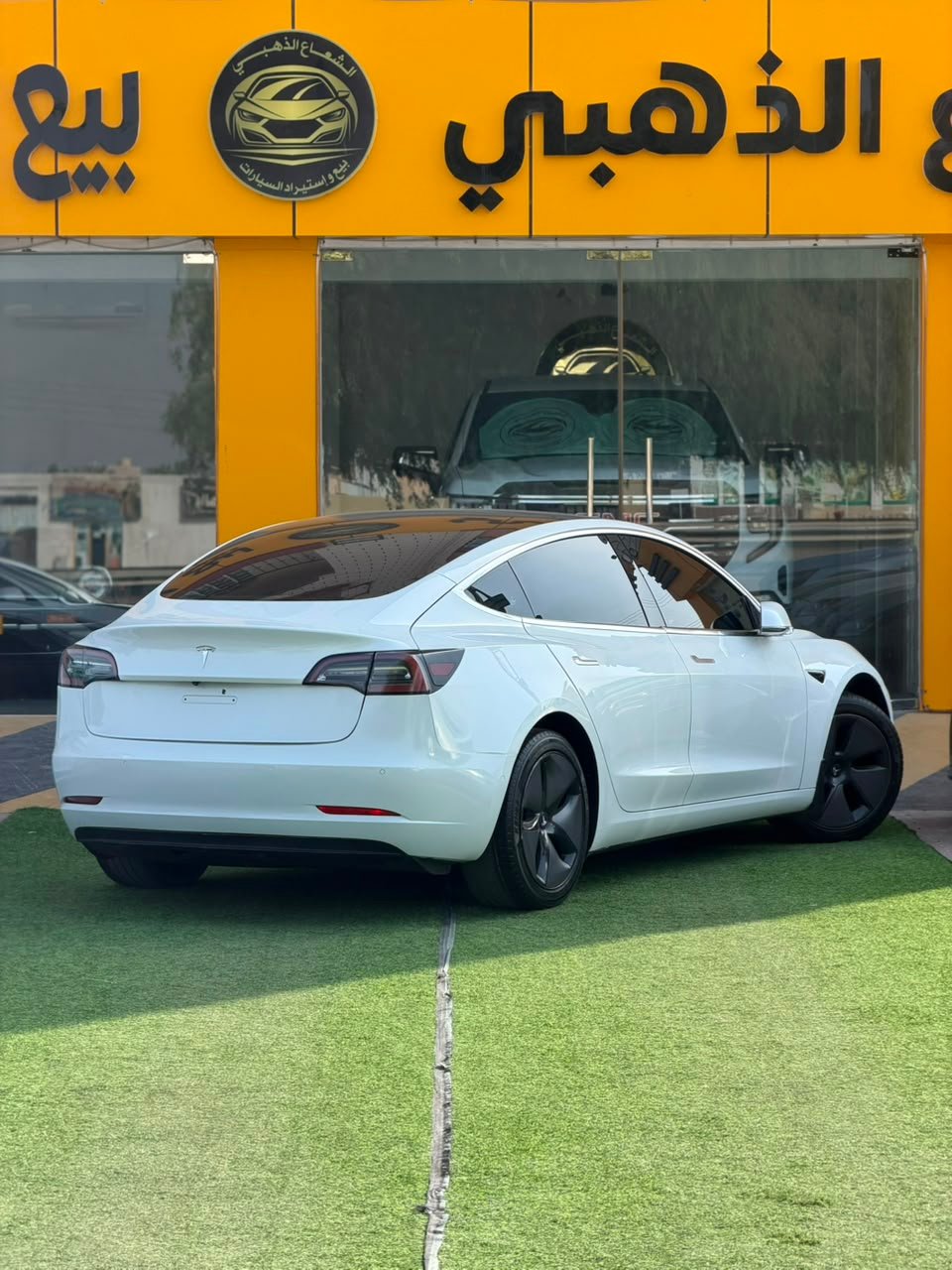 2019 Tesla MODEL 3 - صورة 3