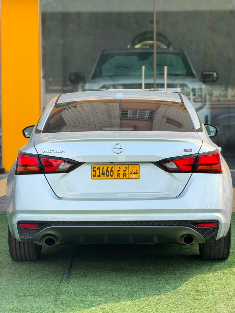 2019 Niss Altima, 2.5 SR - صورة 5