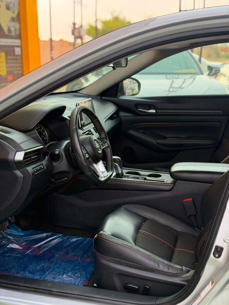 2019 Niss Altima, 2.5 SR - صورة 10
