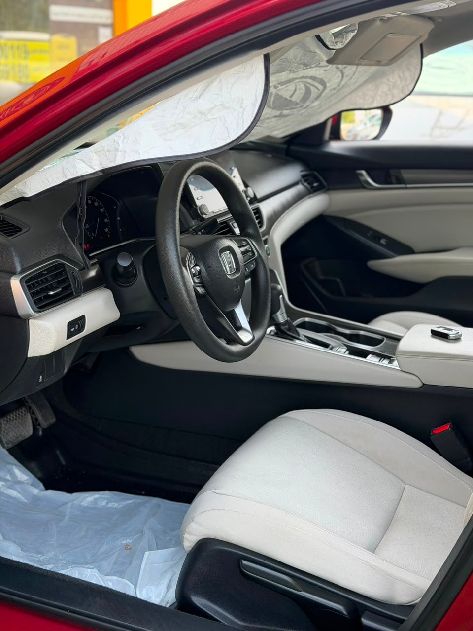2018 Honda Accord, LX - صورة 12