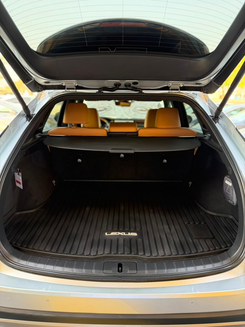 2025 Lexus RX, 350 Premium - صورة 11