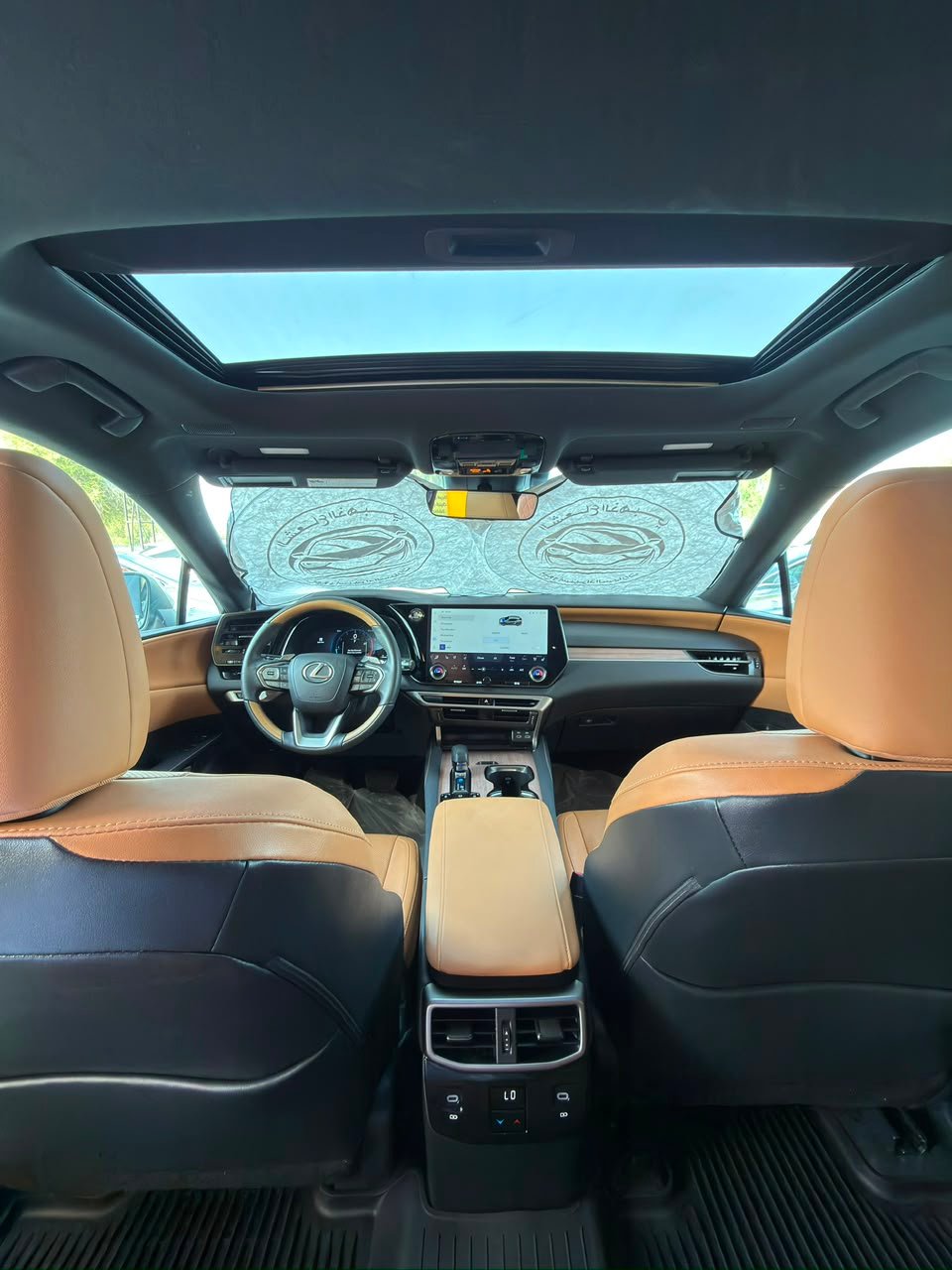 2025 Lexus RX, 350 Premium - صورة 12