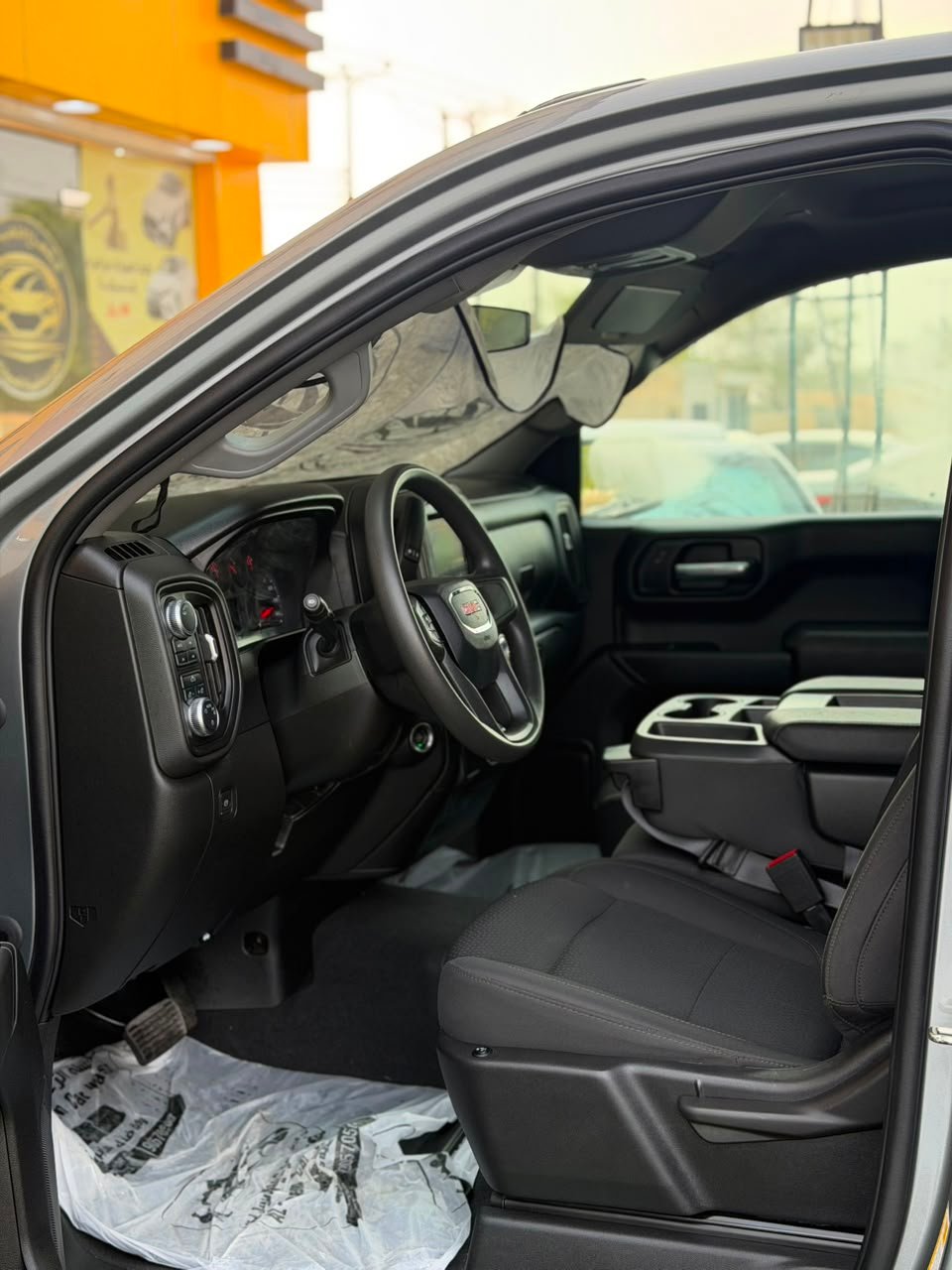 2023 GMC Sierra, K1500 - صورة 12