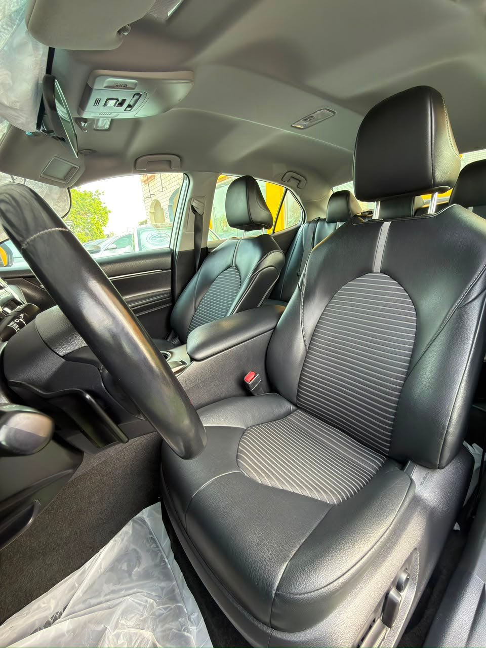 2022 Toyota Camry, SE - صورة 8